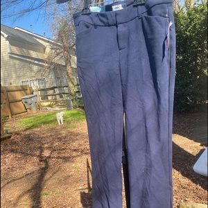 BUY1 GET1 FREE🌺 
NWT Pants (Wrinkled due to storing) Priced to sell.